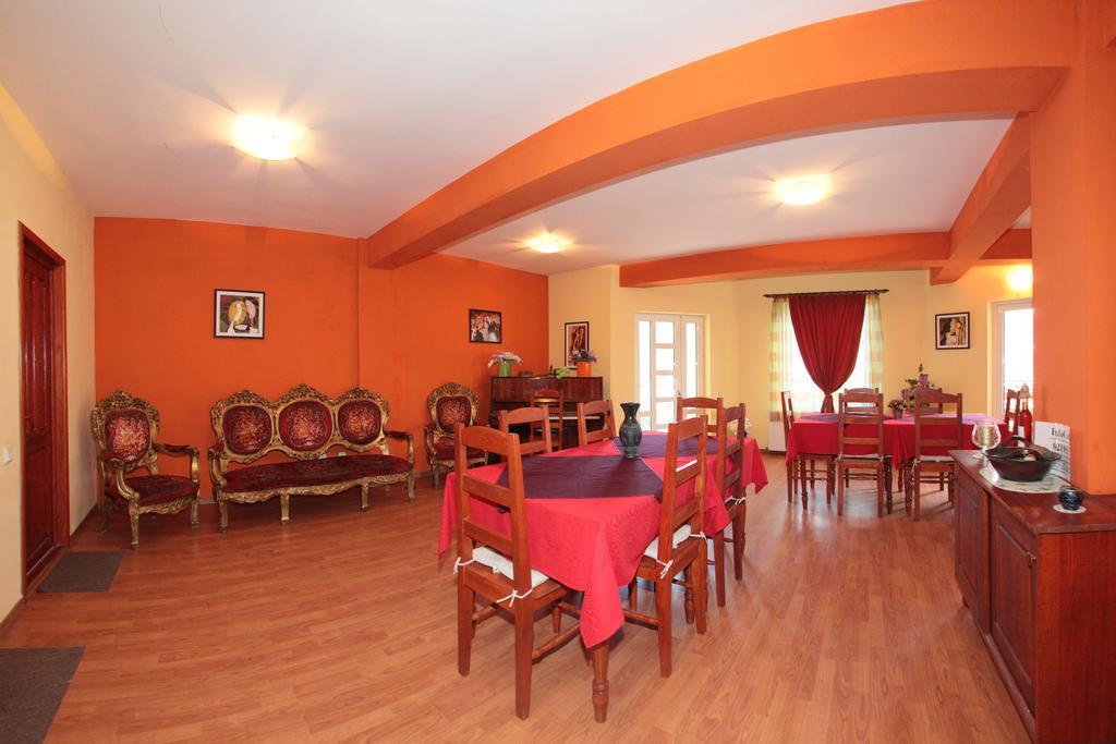 Pensiunea Nadine Hotel Agapia Bagian luar foto